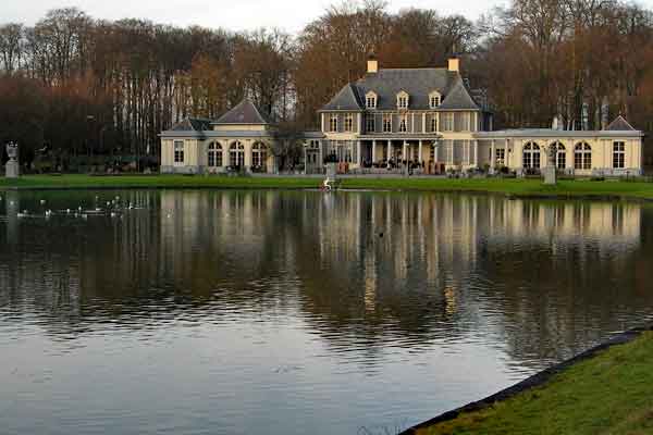 Kasteel Rivierenhof