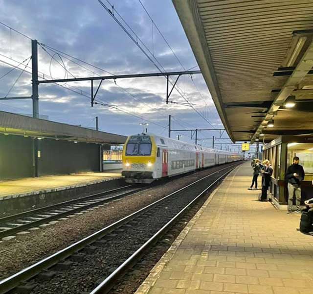 Berchem station